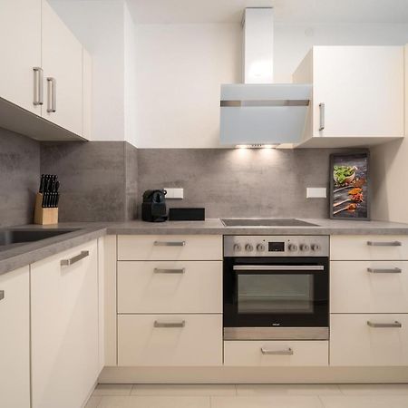 Unique Zentral Gelegene 2 Zimmer Maisonettewohnung Inkl Tiefgaragenplatz Villingen-Schwenningen Luaran gambar