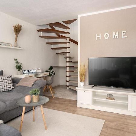 Unique Zentral Gelegene 2 Zimmer Maisonettewohnung Inkl Tiefgaragenplatz Villingen-Schwenningen Luaran gambar