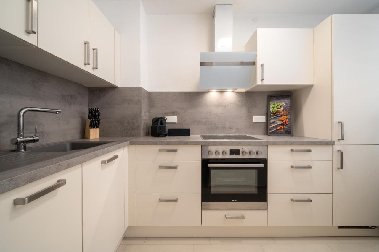 Unique Zentral Gelegene 2 Zimmer Maisonettewohnung Inkl Tiefgaragenplatz Villingen-Schwenningen Luaran gambar