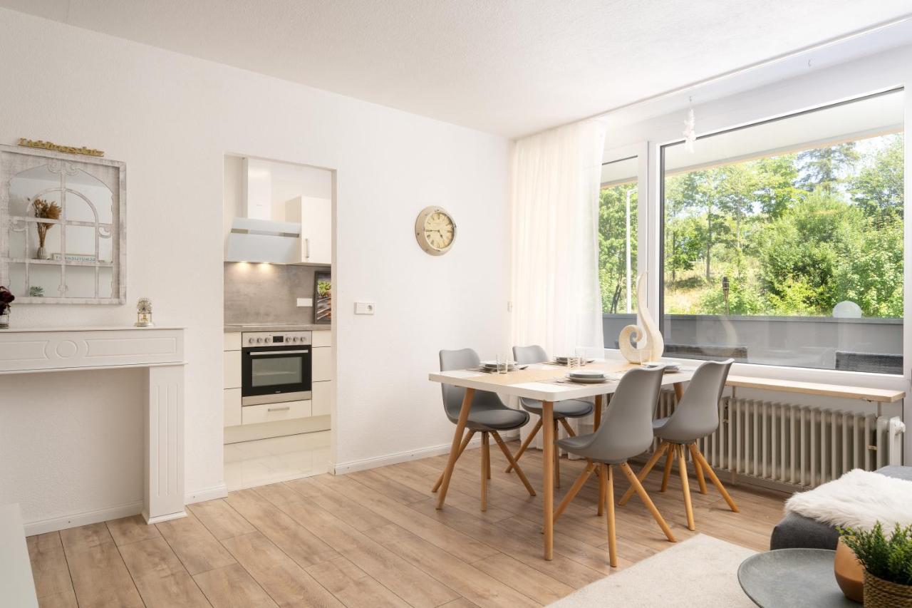 Unique Zentral Gelegene 2 Zimmer Maisonettewohnung Inkl Tiefgaragenplatz Villingen-Schwenningen Luaran gambar